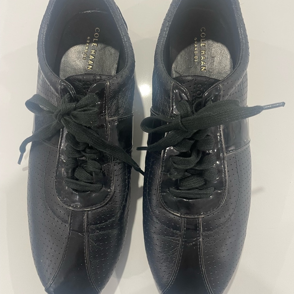 Cole Haan Black Perforated Leather Comfort Shoes.